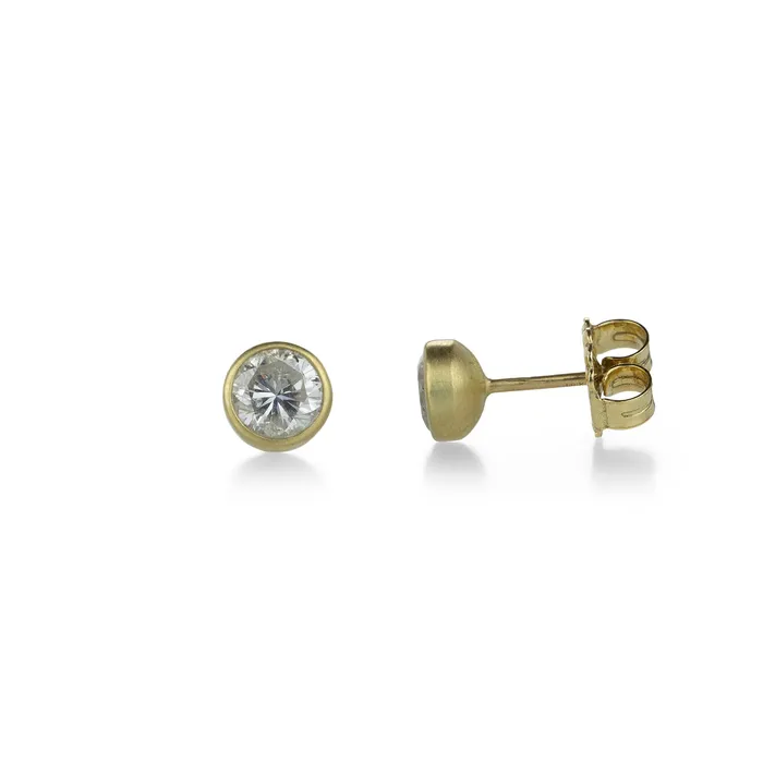 Round Icy Brilliant Stud Earrings Lola Brooks Earrings